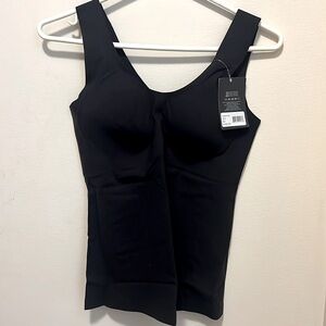BNWT Knix by knitwear, MEDIUM evolution tank